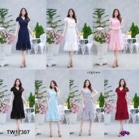 ราคา TW17307 เดรสลูกไม้คลุมไหล่ชายระบาย (15357826584)