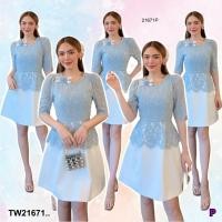 ราคา TW21671 Dress เดรสสั้นลูกไม้ คอแต่งมุก เข็มกลัด (41852750612)