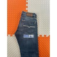 ราคา Diesel แท้ รหัส P692 รุ่น SAFADO ไม่แท้ยินดีคืนเงินครับ (41418819125)