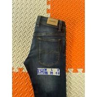 ราคา Diesel แท้ รหัส L24 รุ่น SLEENKER J N ไม่แท้ยินดีคืนเงินครับ (41161718410)