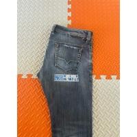 ราคา Diesel แท้ รหัส P807 รุ่น SAFADO ไม่แท้ ยินดีคืนเงินครับ (45150605828)