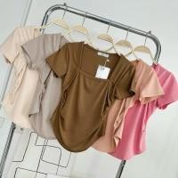 ราคา 117 118 เสื้อยืดแขนสั้น ชายโค้ง กุ้นคอเหลี่ยม ผ้าSlippy (29027043894)