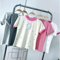 ราคา 142 143 เสื้อยืด คอกลมลายดาว แต่งแถบคอ ผ้าCotton supersofeมูจิ (27338297139)