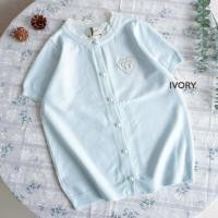 ราคา VV865 IVORY เสื้อไหมพรม ติดกระดุม แขนสั้น ปักหัวใจโบว์ (42565709930)