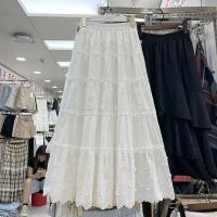 ราคา ชุดสไตล์เกาหลีสำหรับผู้หญิง ทำจากผ้าฝ้ายลายลูกไม้สีขาวยีนส์ปักละเอียด พร้อมเอวยางยืดและกระโปรงยาวมิดิ (41808047531)