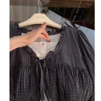 ราคา เสื้อลูกไม้แขนยาวสไตล์เกาหลี ผ้าลูกไม้หลวม พร้อมปกสี่เหลี่ยม (40211396661)