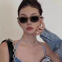 ราคา แว่นกรองแสง แว่นทรงเอ แว่นวินเทจ แว่นตากันแดนครีม Polarized สไตล์ Cat Eye อินเทรนด์สำหรับคนรักแฟชันยุโรปและอเมริกัน Y2K (56401810235)