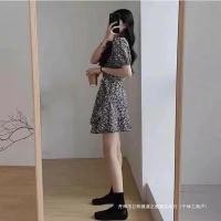 ราคา ชุดสงกราน ชุดสงการ ชุดสงกรานต์ ชุดดอกไม้สุภาพสตรี ทรงแขนสั้น ความยาวปานกลาง เข้ารูปรอบเอว สำหรับฤดูร้อน (29493492211)