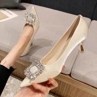 ราคา รองเท้าแต่งงานผู้หญิงส้นสูงรองเท้าผู้หญิง 2025 สไตล์ใหม่ชี้นิ้วเท้ารองเท้าผู้หญิงขนาดบวก 41 (28826865133)