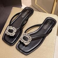 ราคา รองเท้าผู้หญิงแบน Flip Flops 2024 ฤดูกาลใหม่ All Match Flip Flops Beach รองเท้าแตะผู้หญิง Plus ขนาด 42 (26100129939)