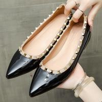 ราคา Ready Stock รองเท้าหนังผู้หญิง 2025 ใหม่รองเท้าขี้เกียจแบน All Match Work รองเท้าผู้หญิง (25243742600)