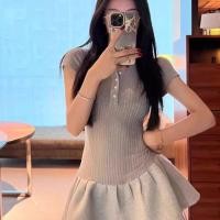 ราคา ชุดเดรสผู้หญิงสีทึบ สไตล์เกาหลี แขนสั้น ดูสวยหรู (49602037432)