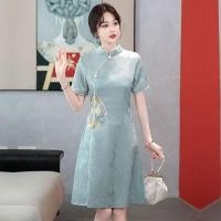 ราคา ชุดกี่เพ้าแฟชั่น ผ้าแจ็คการ์ด พิมพ์ลายดอกไม้สำหรับผู้หญิง (42015232542)