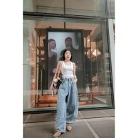 ราคา ꫛꫀꪝ Daisy Balloon Jeans กางเกงยีนส์บอลลูนดอกไม้รุ่นใหม่ล่าสุดค่ะ เอวสูงทรงพองช่วงใต้สะโพกไล่ลงไปปลายขา (28093542268)