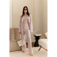 ราคา Set 3 ชิ้น สูทกากเพชร ครอปบรา กางเกงขายา เข็มกลัด blazer crop top pants and brooch (46551383799)