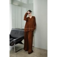 ราคา Set เสื้อแขนยาวอัดพลีท กางเกงขายาวอัดพลีท (43610819229)