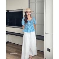 ราคา Lace Blouse เสื้อแขนตุ๊กตาผูกโบว์ด้านหน้า แต่งด้วยลูกไม้เชิง ดีไซส์น่ารัก สไตล์เกาหลี (42410666956)