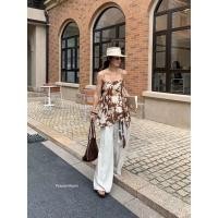 ราคา Rayer silk Blouse เสื้อสายเดี่ยว ทรงชายย้วย ผ้าซิลล์เนื้อดี ดีเทลสายถัก สายปรับได้ตามตัว (42061389297)