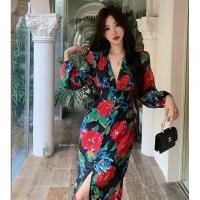 ราคา Paris rosie Dress เดรสคอวีพิมพ์ลายดอกไม้ทั้งตัวสีสันสดใส ทรงแขนพองเอวเข้ารูป มีซิปซ่อนด้านข้าง (29520858203)