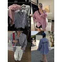 ราคา ? ? ? ? ? ? ? ? ? ? ? ? ? ? ? ? ? เสื้อเชิ้ตแขนยาวลายทาง oversize สกรีนลายตัวหนังสือ งานสไตล์เกาหลี งานสวยมาก งานนำเข้า ผ้าดี (27888136311)