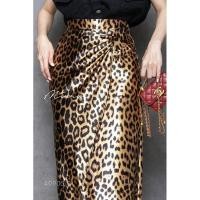 ราคา L ORiVA LEoPaRD SKiRT กระโปรงลายเสือ แพทเทรินทรงสวยมาก ช่วงเอวแต่งdrapเก๋ๆ มีดีเทลแต่งไขว้ทับกันผ่าแหวก (27772627940)