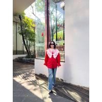 ราคา เสื้อเชิ้ตผ้าคอตตอล ดีไซส์เย็บแต่งคอระบายๆลูกไม้ ปกใหญ่ เพิ่มดีเทลมีเข็มกลัดรูปโบว์มาให้ด้วยนะคะ (27720513157)