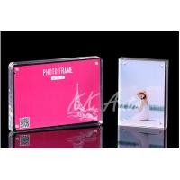 ราคา กรอบอะคริลิค สำหรับใส่กระดาษ กรอบตั้งโต๊ะอะคริลิคสีขาวใส ขนาด 6 7 (29620790701)