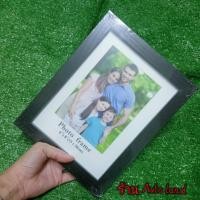 ราคา กรอบรูปไม้ คอมโพสิต มีขาตั้งโต๊ะ รูแขวน แบบเรียบ วางได้แนวตั้ง นอน ใส่ภาพ ของตกแต่งบ้าน ราคา ชิ้น สินค้าในไทย (25816768219)