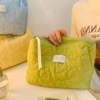ราคา Cute Travel Storage Makeup Bag Quilted Detail Cosmetic Organizer Portable Toiletry Wash Bag (47300305782)