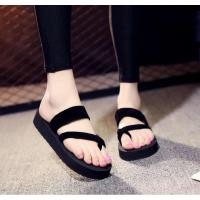 ราคา Fashion Women s Toe slippers รองเท้าแตะสวม แบบรัดส้นมีหู ความสูง 3cm รุ่น A520 สีดำ สีแดง (5368393271)