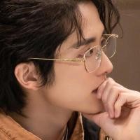 ราคา ย้อนยุคแฟชั่นผู้ชายกรอบสี่เหลี่ยมสายตาสั้นกรอบแว่นตาผู้หญิงทองไทเทเนียมกรอบสามารถจับคู่กับองศาป้องกันแสงสีฟ้าตกแต่งตาโต540 (29180006595)