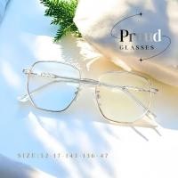 ราคา แว่นตาสายตาสั้น เลนส์บลูบล็อคออโต้ รุ่น Proud พราวด์ 23100 ในร่มเลนส์ใส ออกแดดเปลี่ยนสีเทาดำ กรองแสงสีฟ้าครบวงจร (44054256133)
