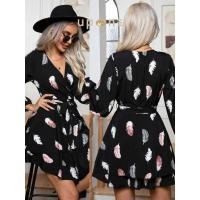 ราคา ชุดเดรสสั้นแฟชั่น ลายขนนกสีสันสดใส ใส่แล้วดูหุ่นดี (29391101798)