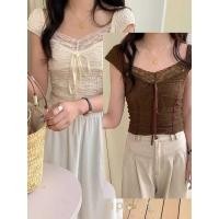 ราคา เสื้อยืดคอเหลี่ยมลูกไม้ ทรงสั้นใส่แล้วหุ่นเป๊ะมาก (44363512102)