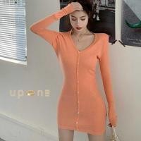 ราคา กระโปรงคอวี เซ็กซี่สไตล์เฮปเบิร์น ฤดูใบไม้ร่วงหญิง ชุดสลิมมิ่งแขนยาว ชุดเดรสสไตล์เกาหลี (22619318311)