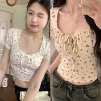 ราคา เสื้อยืดแฟชั่นลายดอก แขนสั้น คอเหลี่ยม เอวรัด (43601917519)