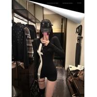 ราคา ชุดจั๊มสูทแขนยาวสีดำสำหรับผู้หญิง เหมาะสำหรับฤดูใบไม้ร่วง กางเกงขาสั้น (26342978687)