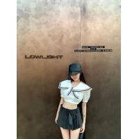 ราคา เสื้อแขนสั้นพัฟคอปกสีกรมท่าและชุดสูทกระโปรงจับจีบ (41354598869)