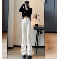 ราคา ยีนส์ผู้หญิงสไตล์เกาหลี เอวสูง ขาม้า ใส่แล้วดูมี สไตล์ ยีนส์ขาม้าแบบยืดหยุ่นสบายกระชับสัดส่วน ช่วยให้ขาเรียวสวย 00311 (51201906345)