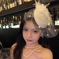 ราคา หมวกผ้าคลุมหน้าแต่งงานดอกไม้มุกวินเทจ ตาข่ายหรูหรา พีย์บ็อกซ์ เจ้าสาว ชม หูฟัง สําหรับผู้หญิง (53602635604)