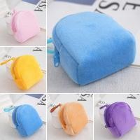 ราคา 1ชิ้นตุ๊กตากระเป๋าใส่เหรียญพวงกุญแจ มินิน่ารักกระเป๋าสตางค์สําหรับผู้หญิง รหัส การ์ดถุงขนม (40375793944)