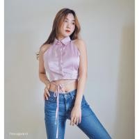 ราคา A23 เสื้อครอปแขนกุด คอปกผูกเอว ผ้าซาติน เสื้อแฟชั่น เสื้อสายฝอ (3496119863)