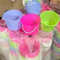 ราคา ถังใส่น้ำสงกรานต์ 1โหล 12ใบ ถังใส่น้ำพลาสติกมีหูหิ้ว (29377269431)