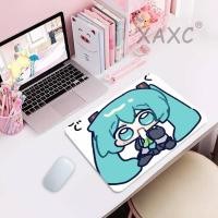 ราคา Kawaii Hatsune Miku Dos การ์ตูนแผ่นรองเมาส์ขนาดเล็ก 45x40 ซม กินหัวหอมสีเขียวน่ารัก Art ออกแบบลื่นตารางสําหรับ Vocaloid Meme แฟน (29892299560)