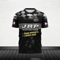 ราคา เสื้อยืด Motorsport พิมพ์ลายกราฟิกและโลโก้แบบ BOLD มีพื้นที่สำหรับสปอนเซอร์ สไตล์สำหรับผู้ชื่นชอบการแข่งรถ (48601290155)