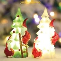 ราคา YOUYO ส่องสว่าง Santa รูปปีนต้นไม้วันหยุดเครื่องประดับเรซิ่นหัตถกรรมตกแต่ง (40476764677)