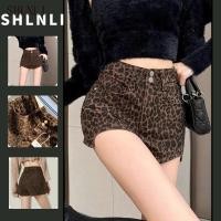 ราคา กางเกงยีนส์ขาสั้นเอวสูงสำหรับฤดูใบไม้ร่วงและหนาว แบบพิมพ์ลายเสือดาวสไตล์อเมริกัน ทรงกระชับและเพอร์ฟェคต์ fit (57100139633)