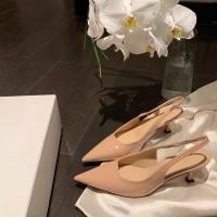 ราคา รองเท้าส้นสูงสไตล์คลาสสิก ดีไซน์ปลายแหลมสำหรับผู้หญิง (43012825955)