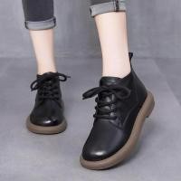 ราคา Retro Flat Martin Boots รองเท้าบูทหนังส้นเตี้ย สไตล์ลำลองสำหรับผู้หญิง (26041576212)