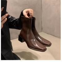 ราคา รองเท้าส้นเตี้ยสไตล์คลาสสิก สำหรับฤดูฝนถึงหนาว (40167297231)